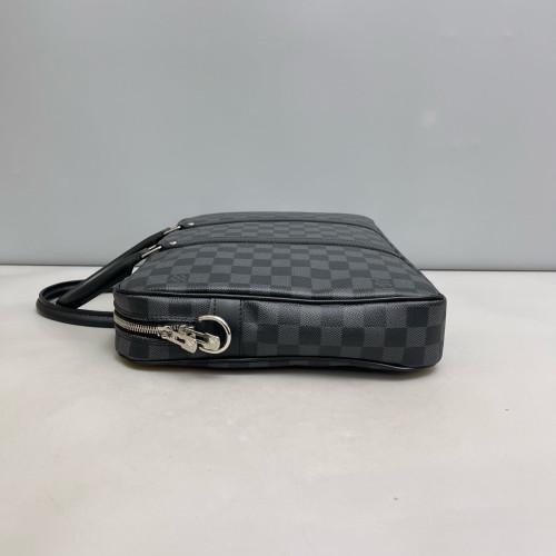 Louis Vuitton Oliver Briefcase Damier Graphite Black