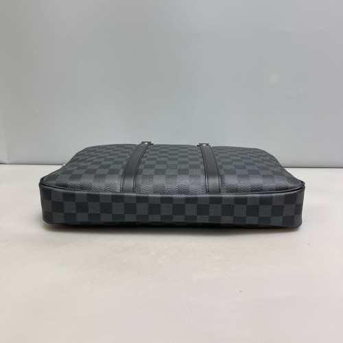Louis Vuitton Oliver Briefcase Damier Graphite Black