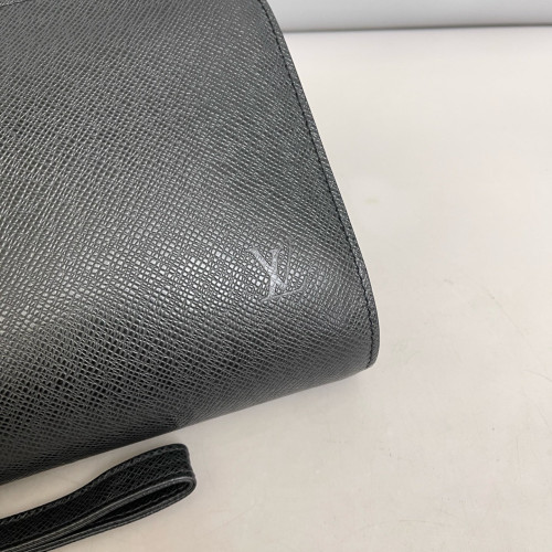 Louis Vuitton Clutch Saffiano Calfskin Black Louis Vuitton Clutch Saffiano Calfskin Black