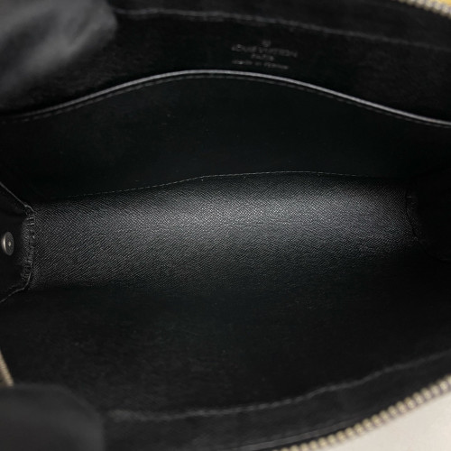 Louis Vuitton Clutch Saffiano Calfskin Black Louis Vuitton Clutch Saffiano Calfskin Black
