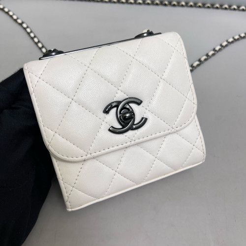 Chanel Quilted Mini Trendy CC Clutch With Chain Lambskin White