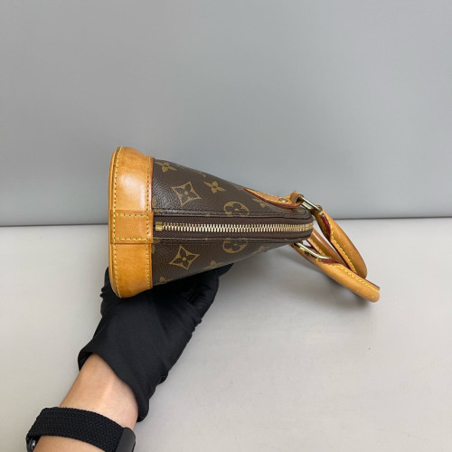 Louis Vuitton Alma BB Monogram Brown