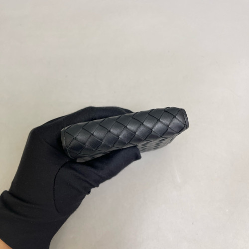 Bottega Veneta Compact Wallet Calfskin Intrecciato Black Bottega Veneta Compact Wallet Calfskin Intrecciato Black