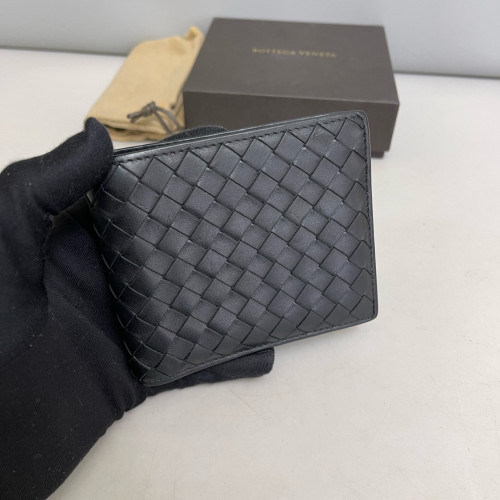 Bottega Veneta Compact Wallet Calfskin Intrecciato Black Bottega Veneta Compact Wallet Calfskin Intrecciato Black