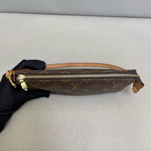 Louis Vuitton Pochette Accessories 22 Monogram Brown Louis Vuitton Pochette Accessories 22 Monogram Brown