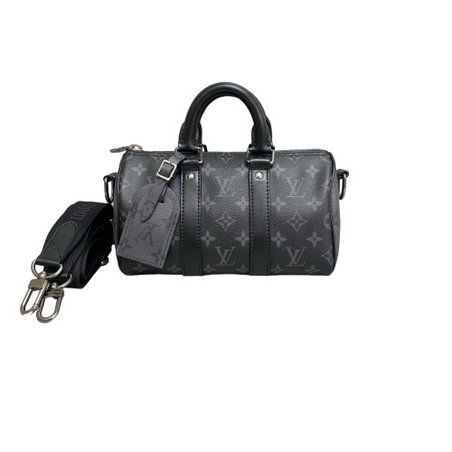 Louis Vuitton Keepall Bandouliere 25 Monogram Eclipse Black
