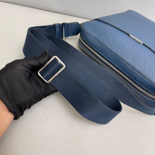 Louis Vuitton Messenger Calfskin Blue