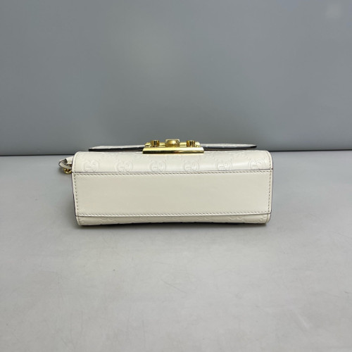 Gucci Small Padlock Shoulder Bag Guccissima White Gucci Small Padlock Shoulder Bag Guccissima White