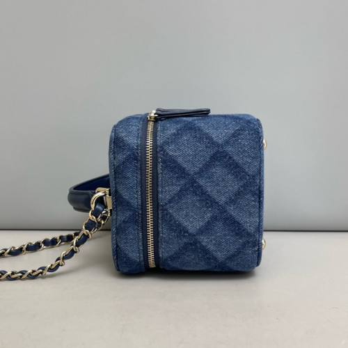 Chanel Small CC Filigree Vanity Case Denim Blue