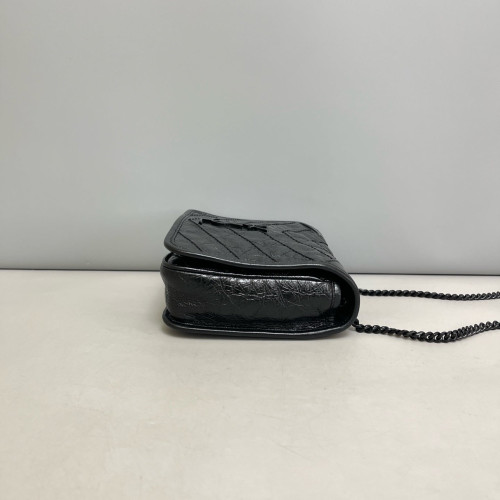 Yves Saint Laurent Niki Chain Wallet Pull Up Leather Black