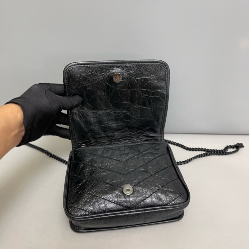 Yves Saint Laurent Niki Chain Wallet Pull Up Leather Black