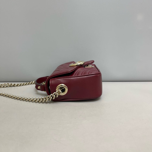 Gucci Messenger Calfskin Burgundy