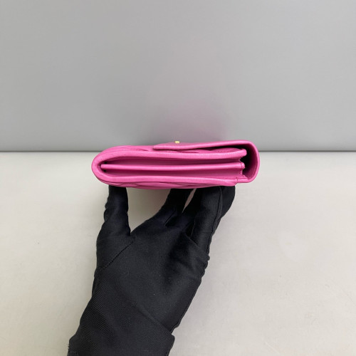 Miu Miu Clutch Nappa Crumpled Lambskin Pink