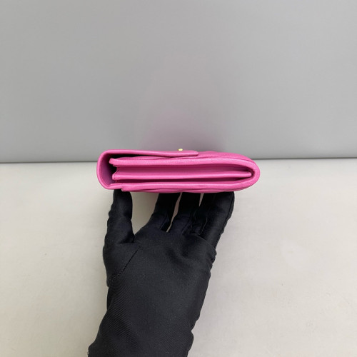 Miu Miu Clutch Nappa Crumpled Lambskin Pink