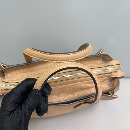 Gucci Handbag Calfskin Natural Tan