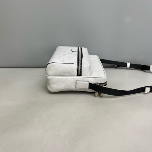 Louis Vuitton Outdoor Messenger GM Monogram Titanium White
