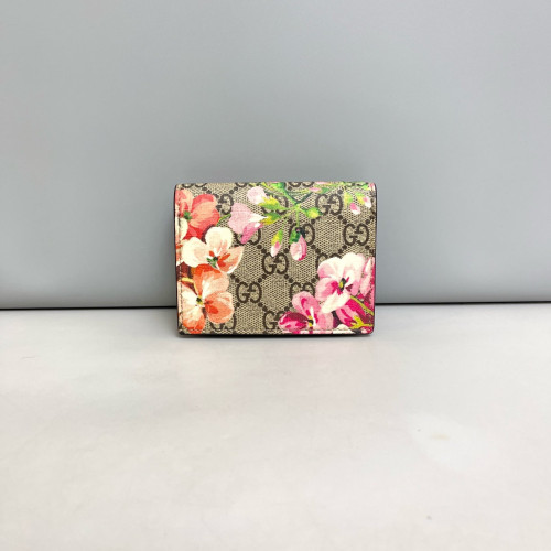 Gucci Compact Wallet GG Supreme Monogram Blooms Beige Pink Green