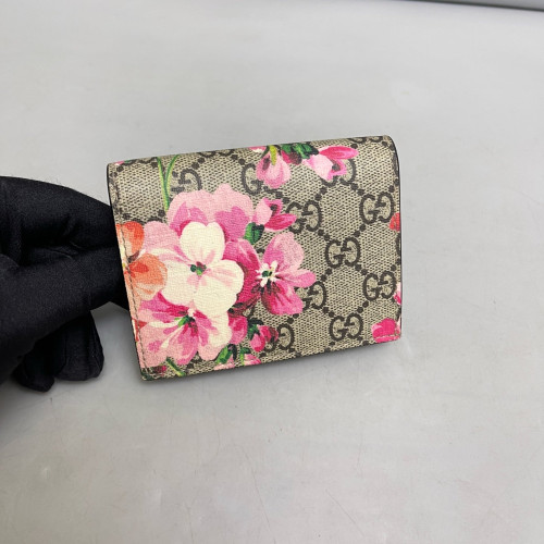 Gucci Compact Wallet GG Supreme Monogram Blooms Beige Pink Green
