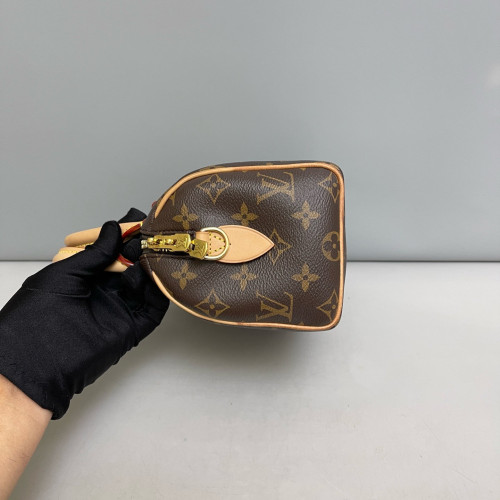 Louis Vuitton Speedy Bandouliere 20 Monogram Brown