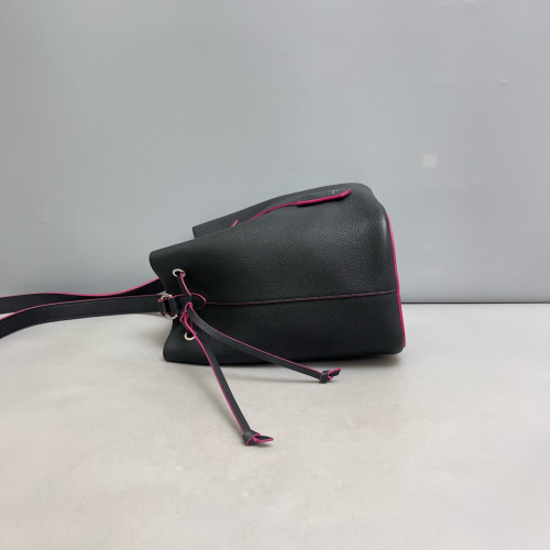 Louis Vuitton Lockme Bucket Calfskin Black Red