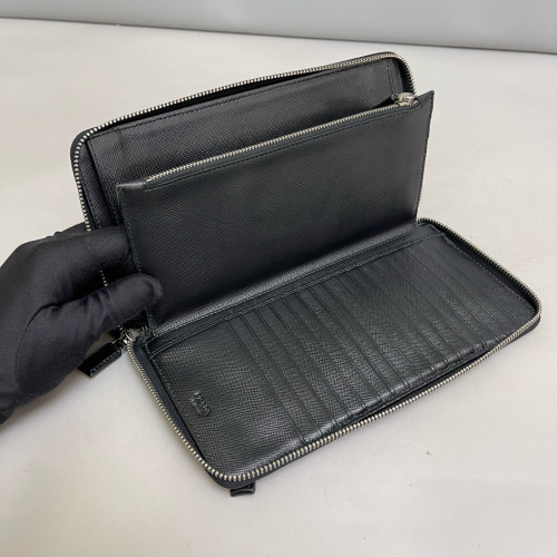 Prada Zip Around Wallet Saffiano Calfskin Black Prada Zip Around Wallet Saffiano Calfskin Black