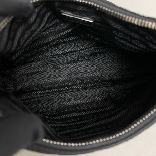 Prada Re-Edition 2005 Shoulder Bag Nylon Black