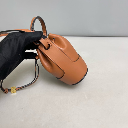 Loewe Nano Balloon Bucket Calfskin Tan
