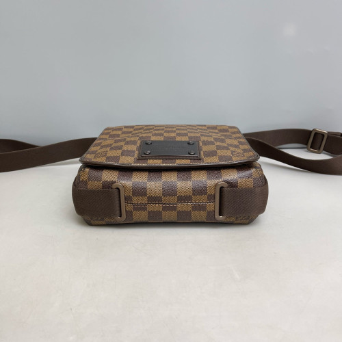 Louis Vuitton Crossbody Bag Damier Ebene Brown