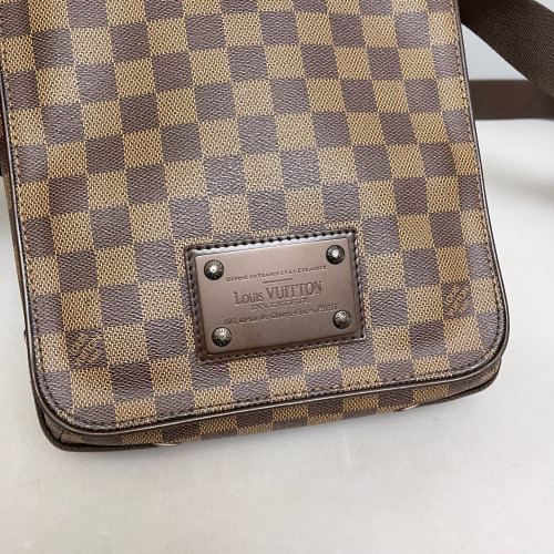 Louis Vuitton Crossbody Bag Damier Ebene Brown