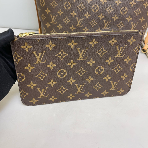 Louis Vuitton Neverfull MM Monogram Brown
