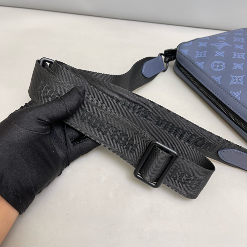 Louis Vuitton Messenger Monogram Empreinte Blue Louis Vuitton Messenger Monogram Empreinte Blue