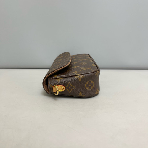 Louis Vuitton Ivy Wallet On Chain Monogram Dark Brown