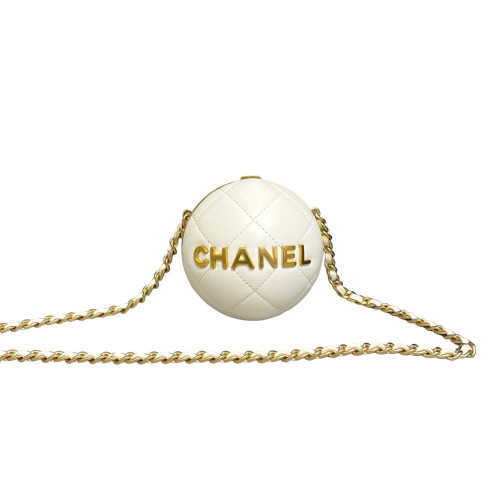 Chanel Quilted Shoulder Bag Lambskin White Chanel Quilted Shoulder Bag Lambskin White