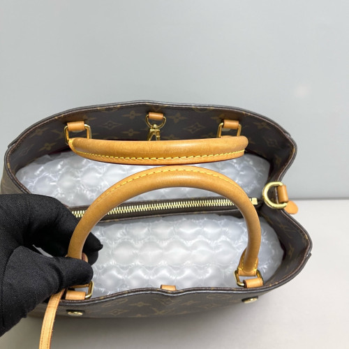 Louis Vuitton Montaigne MM Monogram Dark Brown Light Brown