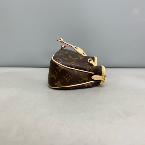Louis Vuitton Horizontal Pouch Monogram Dark Brown Light Brown