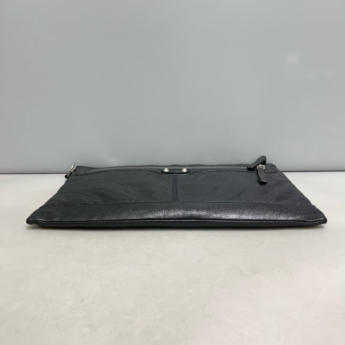 Balenciaga Clutch Calfskin Black