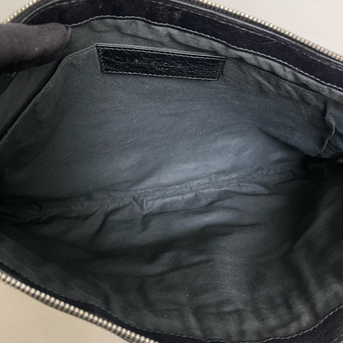 Balenciaga Clutch Calfskin Black