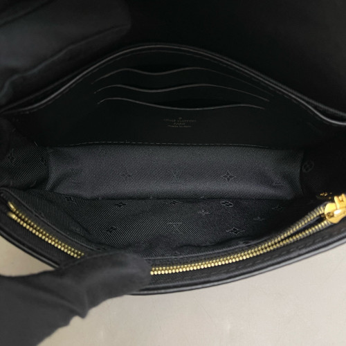 Louis Vuitton Bubblegram Wallet On Strap Monogram Empreinte Black