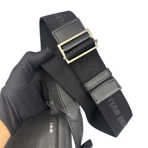 Dior Saddle Messenger Pouch Calfskin Black Dior Saddle Messenger Pouch Calfskin Black