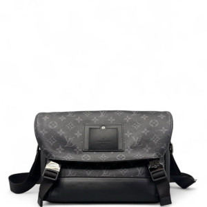 Louis Vuitton Voyager Messenger Monogram Eclipse Black