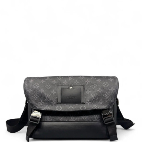 Louis Vuitton Voyager Messenger Monogram Eclipse Black Louis Vuitton Voyager Messenger Monogram Eclipse Black