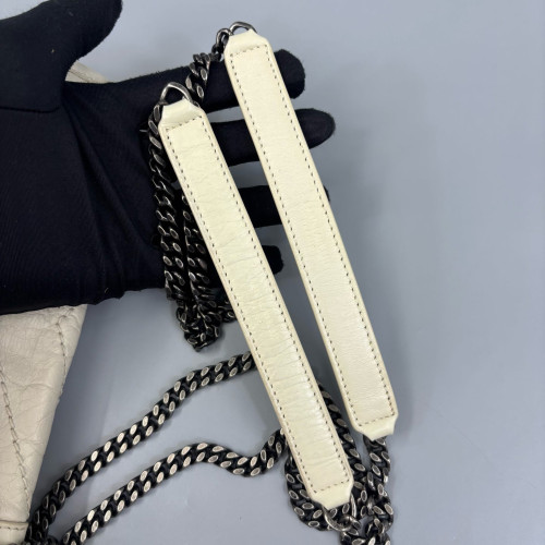 Yves Saint Laurent Baby Niki Chain Calfskin White