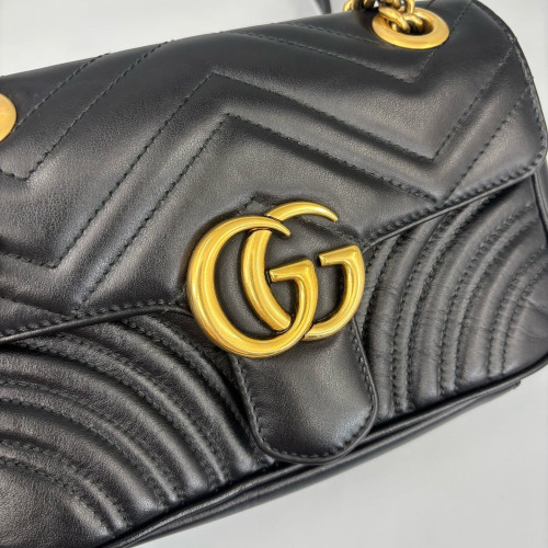 Gucci Chevron Small GG Marmont Calfskin Black