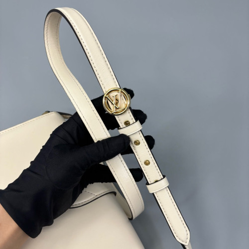 Louis Vuitton Pont 9 PM Calfskin Ecru Louis Vuitton Pont 9 PM Calfskin Ecru