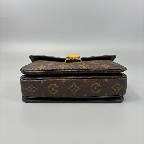 Louis Vuitton Pochette Metis East West Monogram Brown