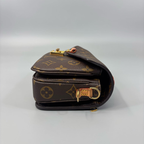 Louis Vuitton Pochette Metis East West Monogram Brown