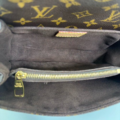 Louis Vuitton Pochette Metis East West Monogram Brown