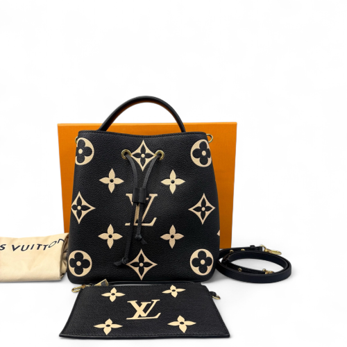 Louis Vuitton Neonoe MM Empreinte Monogram Giant Black White