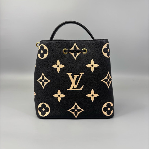 Louis Vuitton Neonoe MM Empreinte Monogram Giant Black White