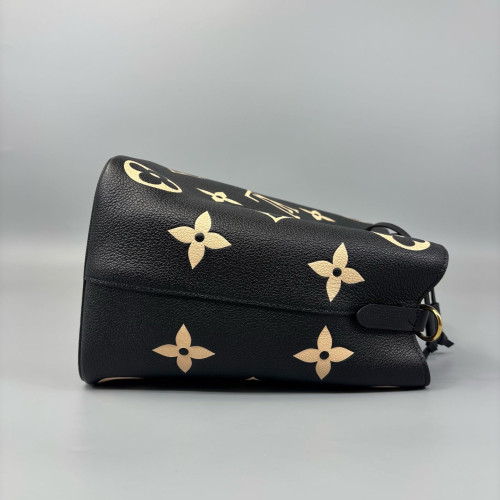 Louis Vuitton Neonoe MM Empreinte Monogram Giant Black White